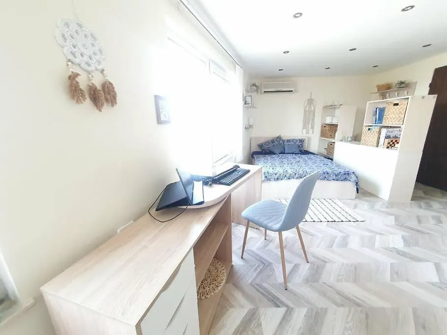 Lovely Open Space Apartment With Wonderful View Burgas 0*,  Bulgária
