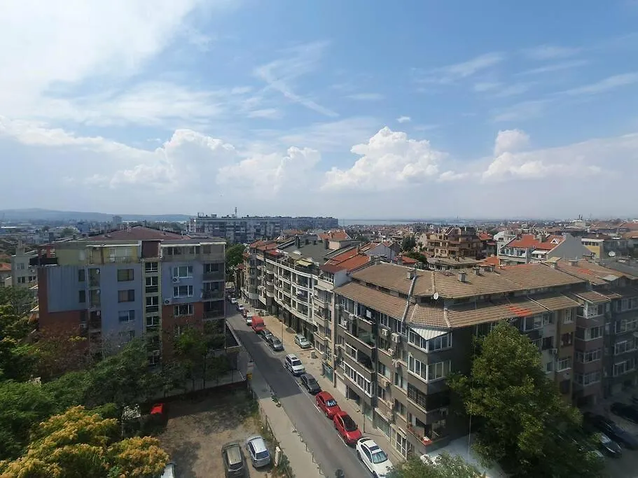 Lovely Open Space Apartment With Wonderful View Burgas